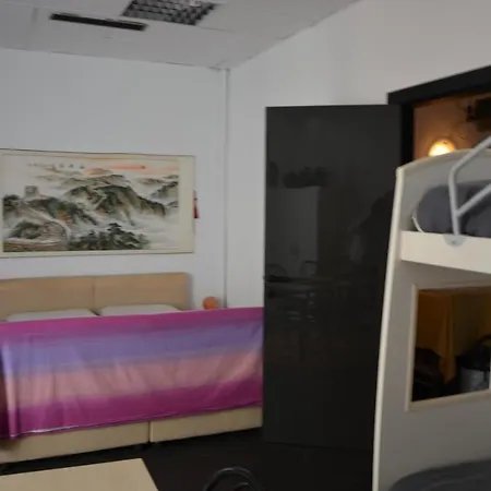 Green House Bed & Breakfast *